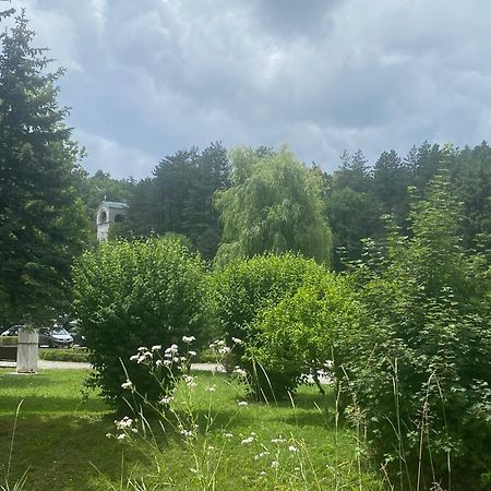 Apartments Bokan Цетине Экстерьер фото