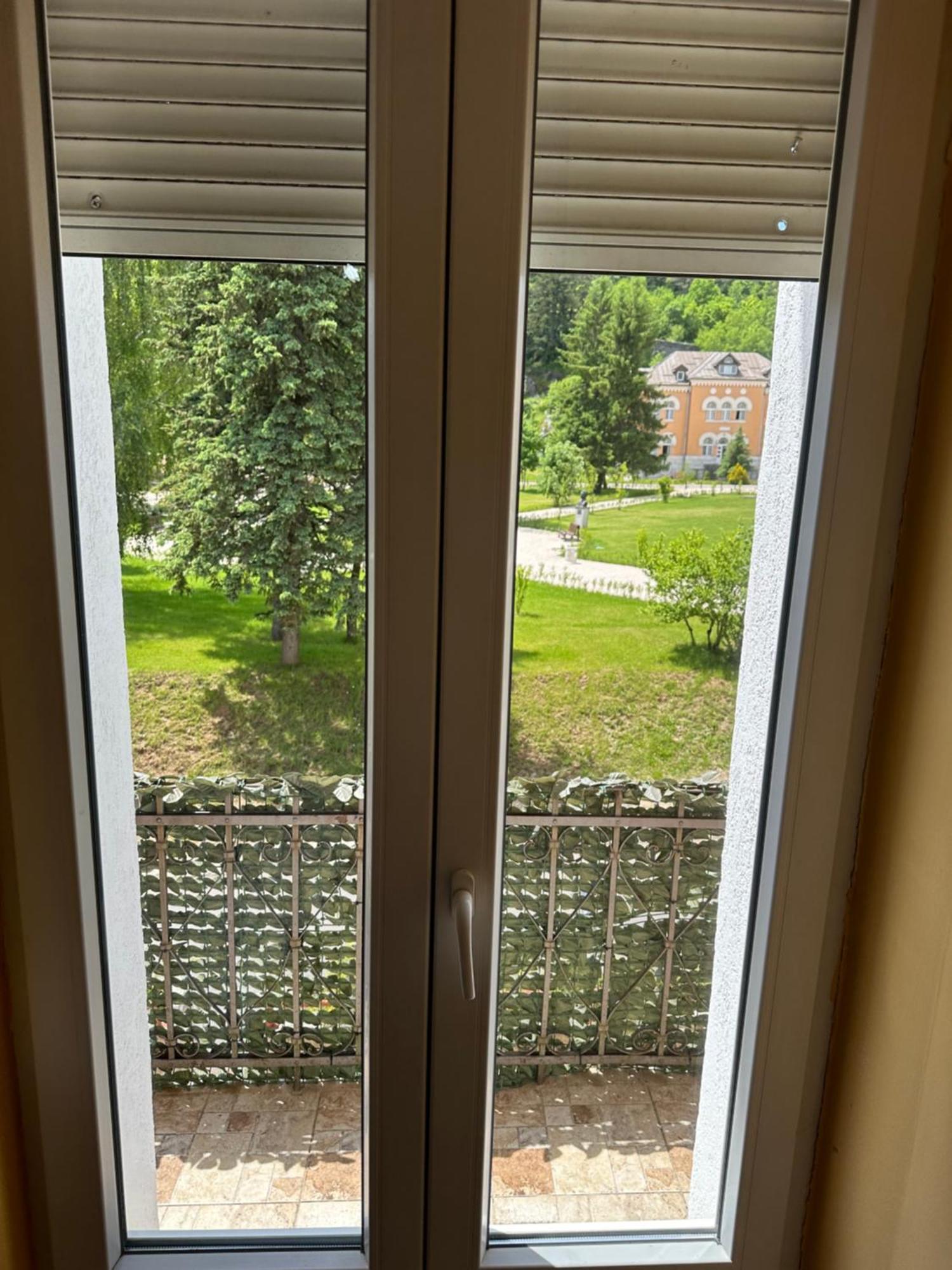 Apartments Bokan Цетине Экстерьер фото
